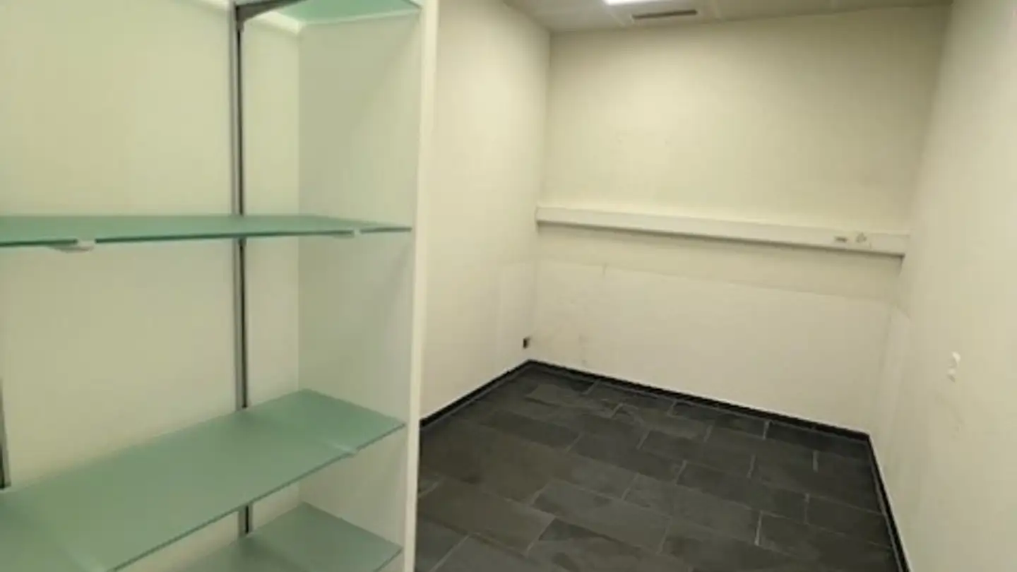 Shop for rent - Kornhausstrasse 26, 9000 St. Gallen - Photo 4