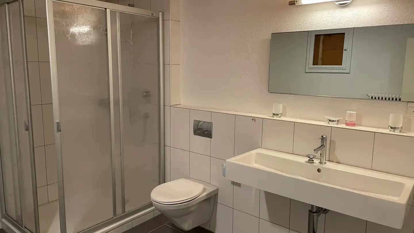 Appartement à louer - Bahnhofstrasse 1, 2577 Finsterhennen - Photo 4