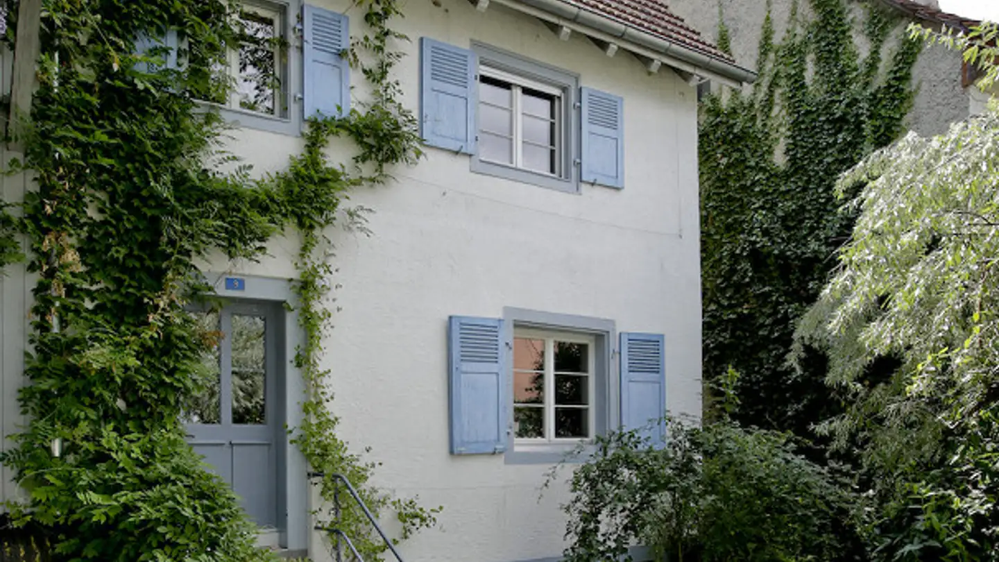 Bauernhof mieten - Biederthalstrasse 9, 4118 Rodersdorf