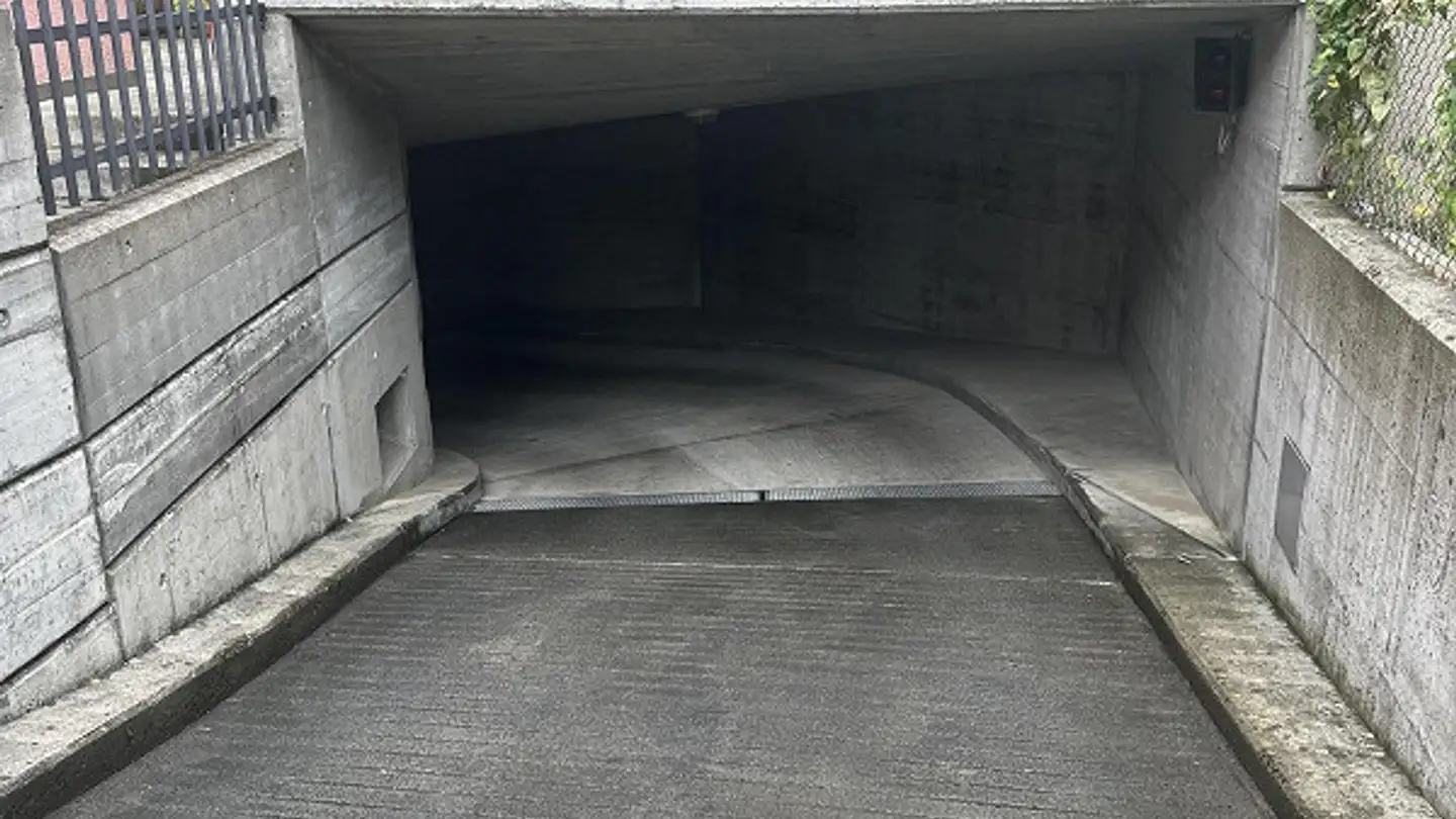 Underground parking space for rent - Wiesenstrasse 76, 3014 Bern - Photo 2