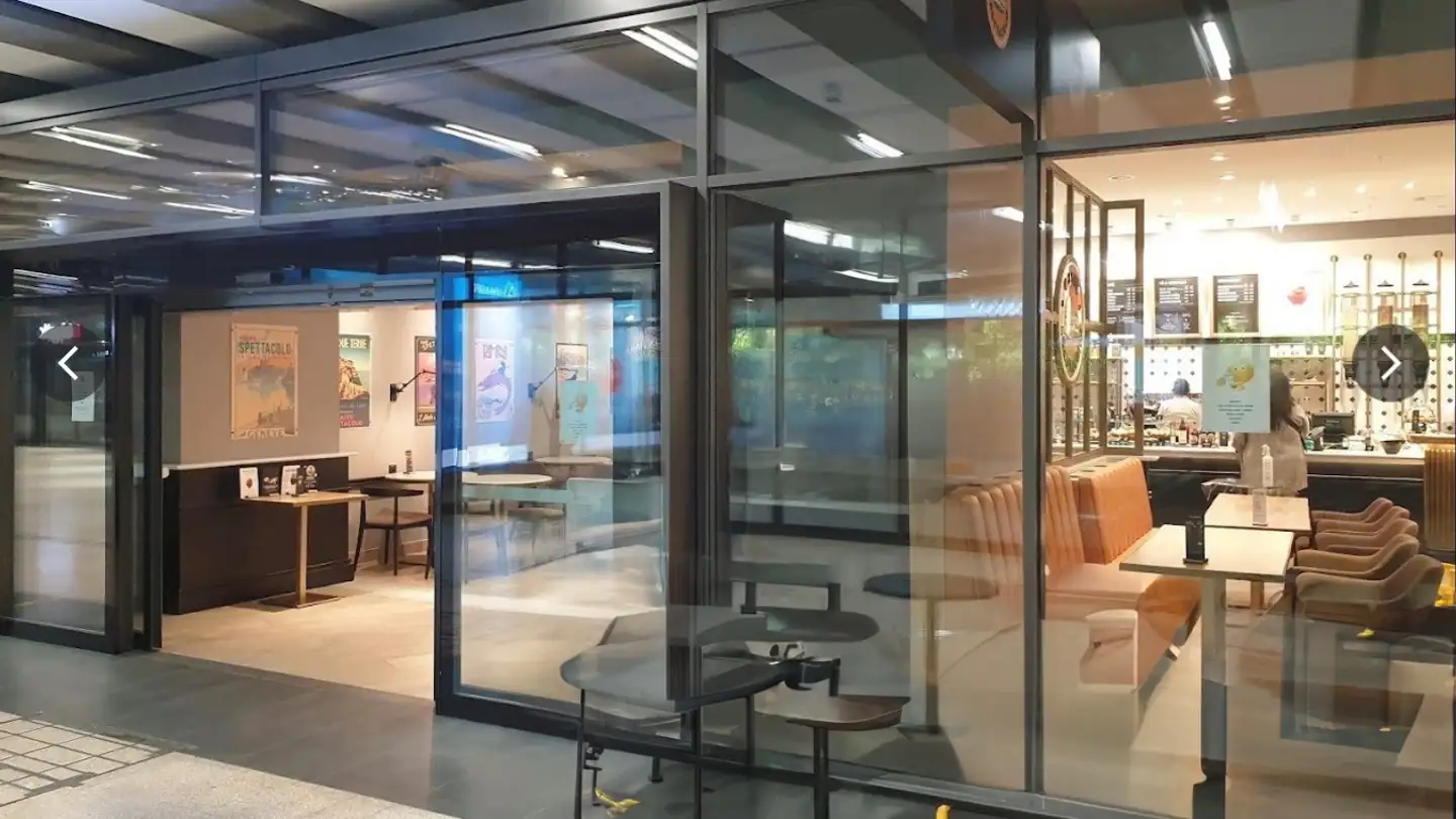 Ristorante in affitto - Avenue De La Gare-Des-Eaux-Vives 5, 1207 Genève - Photo 4