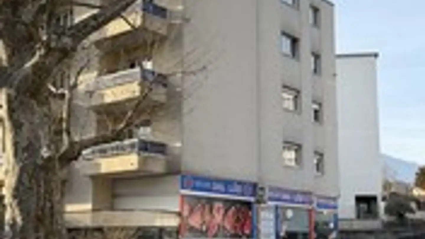 Outdoor parking space for rent - Via San Gottardo 139a, 6942 Savosa