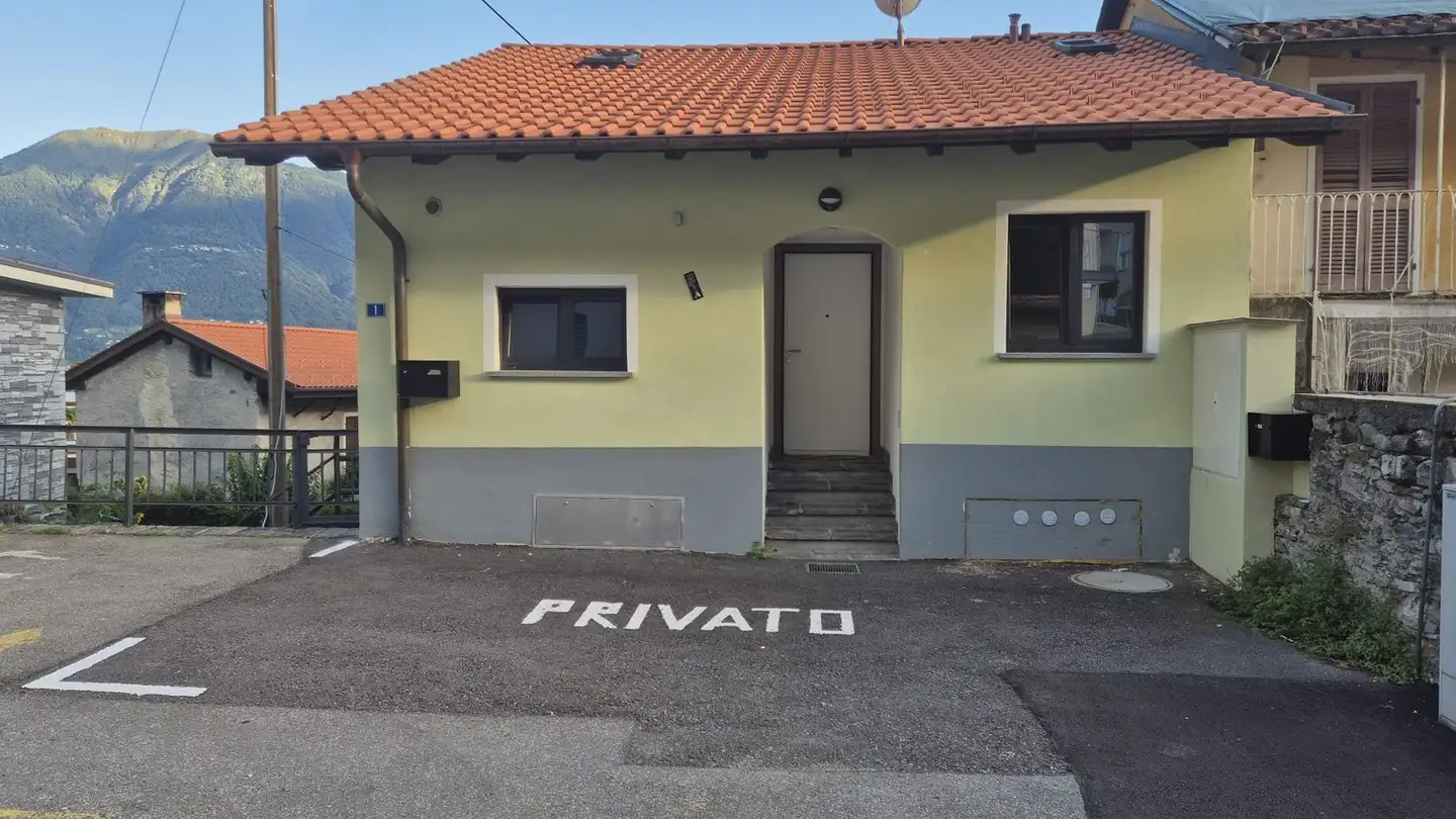 Single house for rent - Via Alla Rocca 1, 6600 Solduno