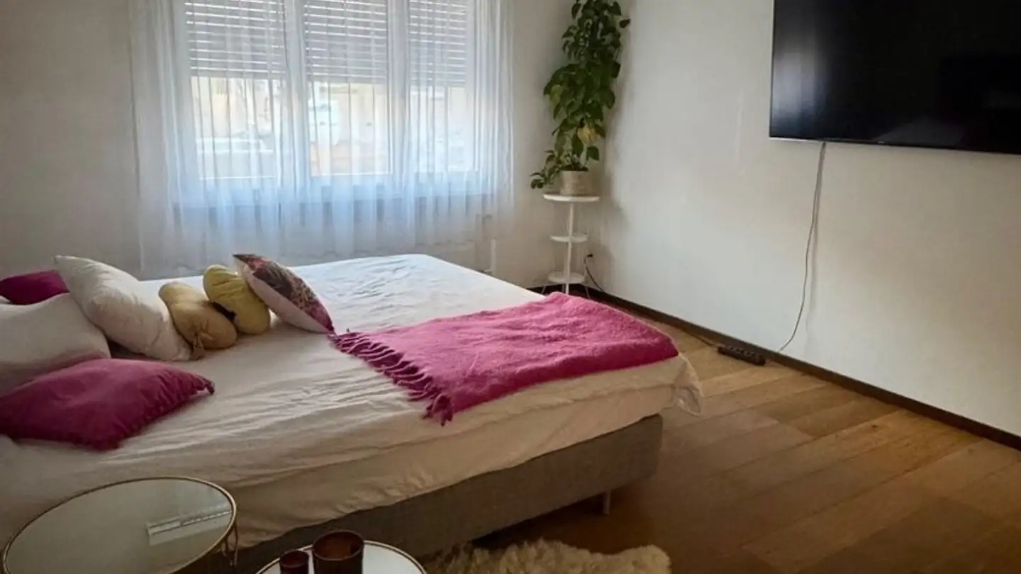 Single room for rent - Brüggliäcker 35, 8050 Zürich