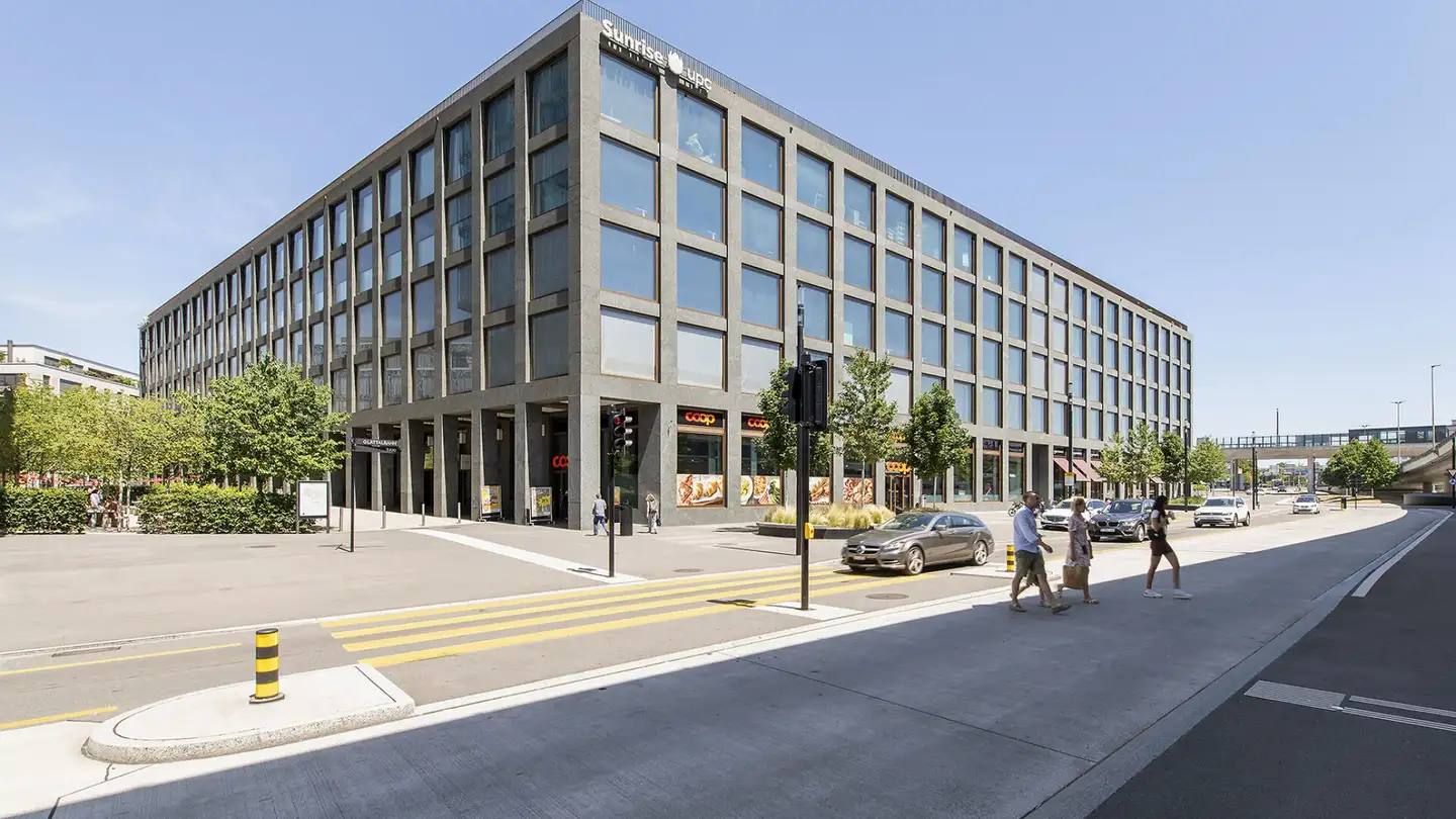 Magasin à louer - Neue Winterthurerstrasse 82, 8304 Wallisellen