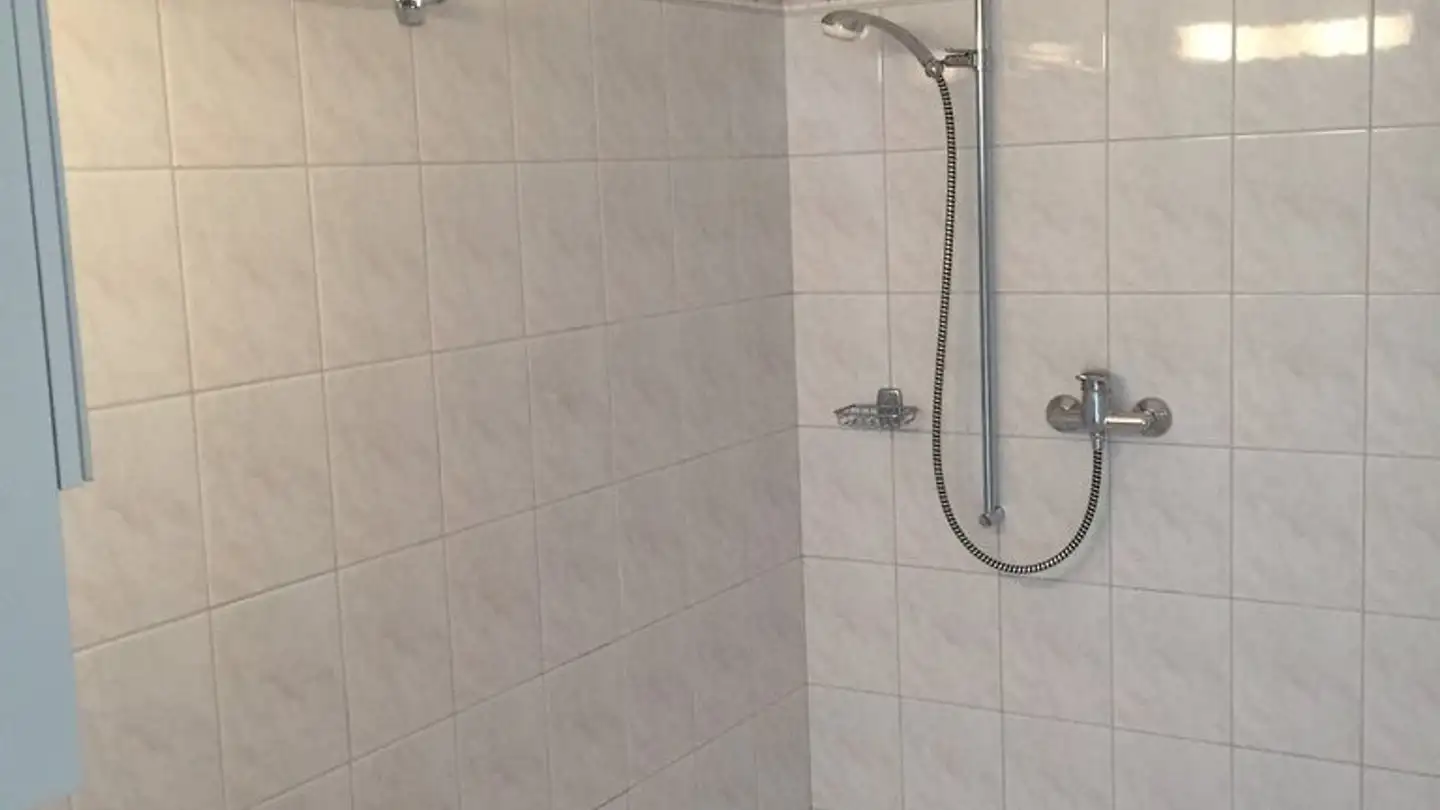 Appartement à louer - Route De La Gare 38, 1744 Chénens - Photo 4
