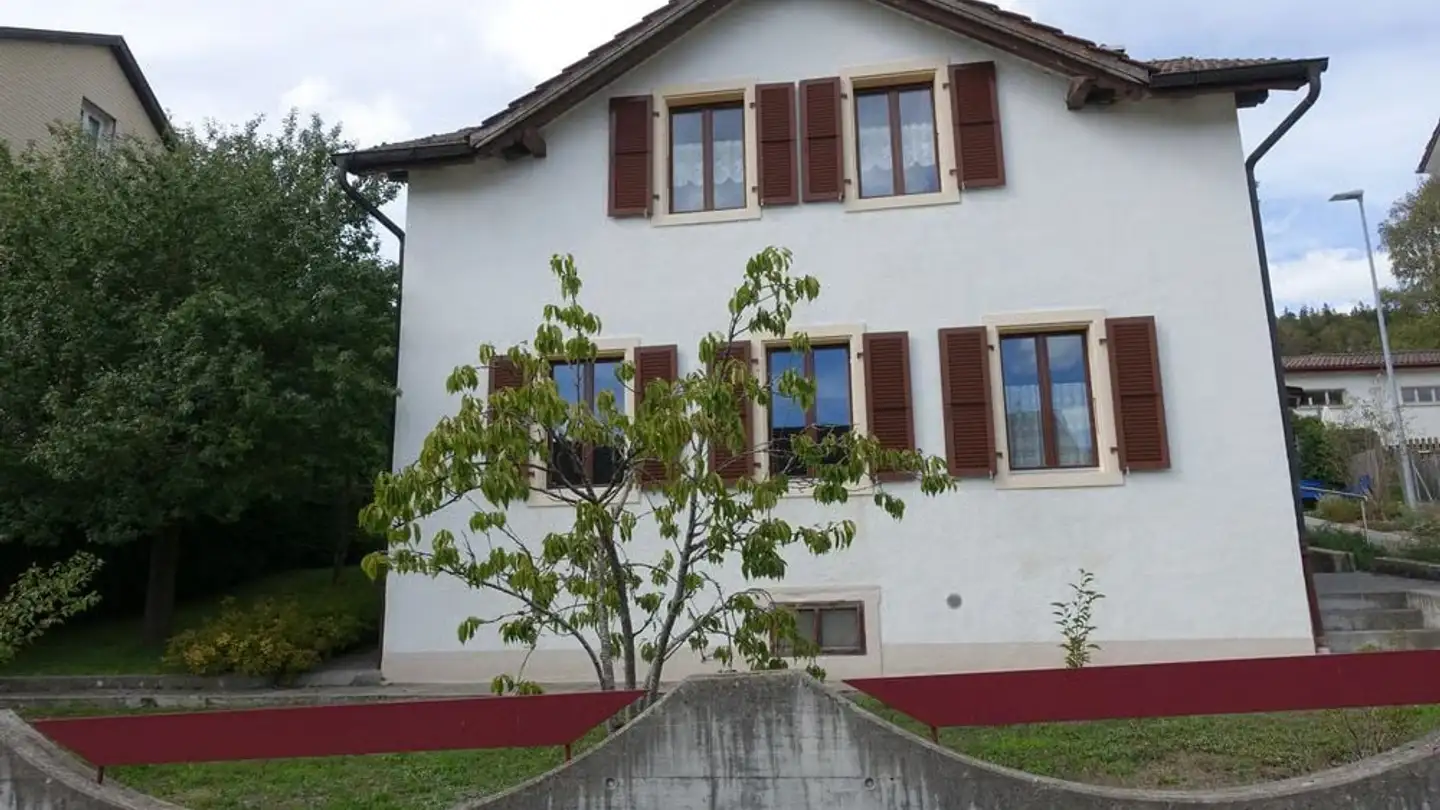 Maison individuelle à vendre - Rue Albert-Gobat 17, 2720 Tramelan - Photo 2