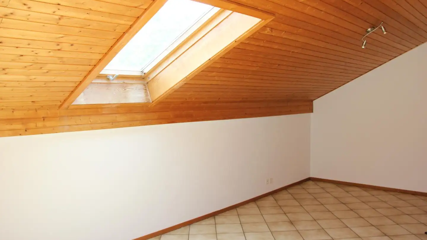 Apartment for rent - Route De Saulcy 3, 2855 Glovelier - Photo 2