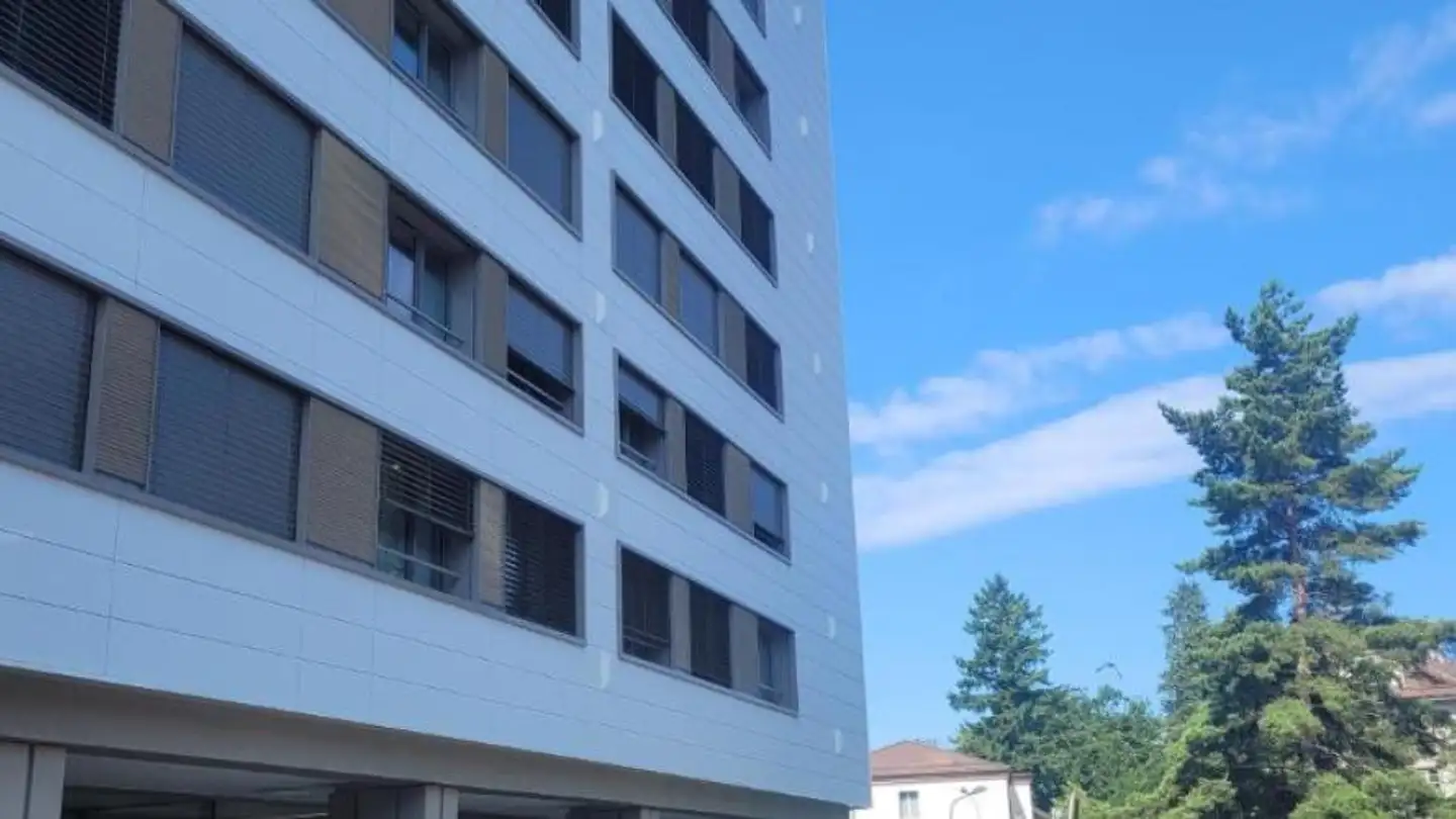 Single garage for rent - Avenue du Grey 40, 1004 Lausanne