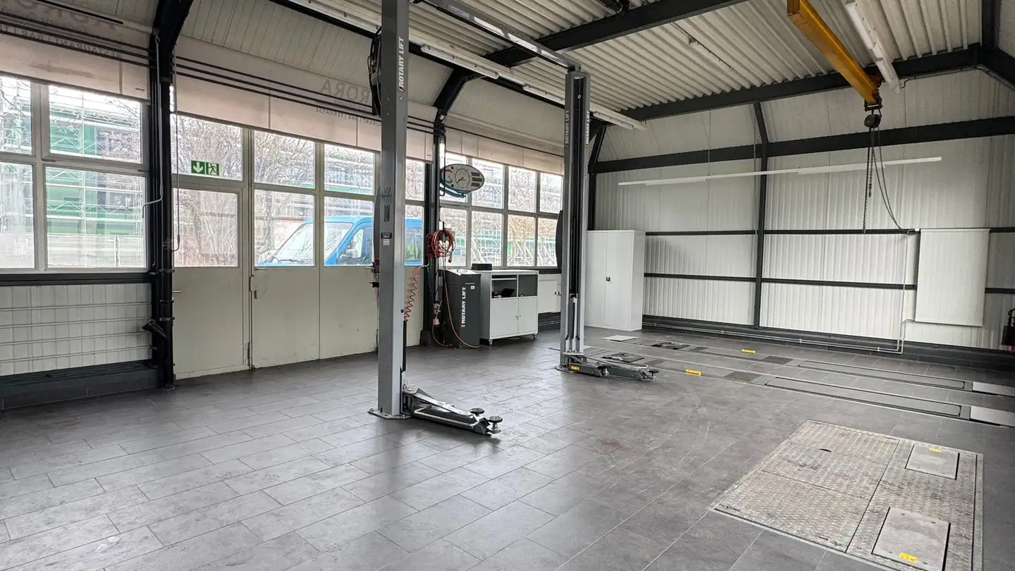 Industrieimmobilie mieten - In Huebwiesen 11, 8600 Dübendorf - Foto 2