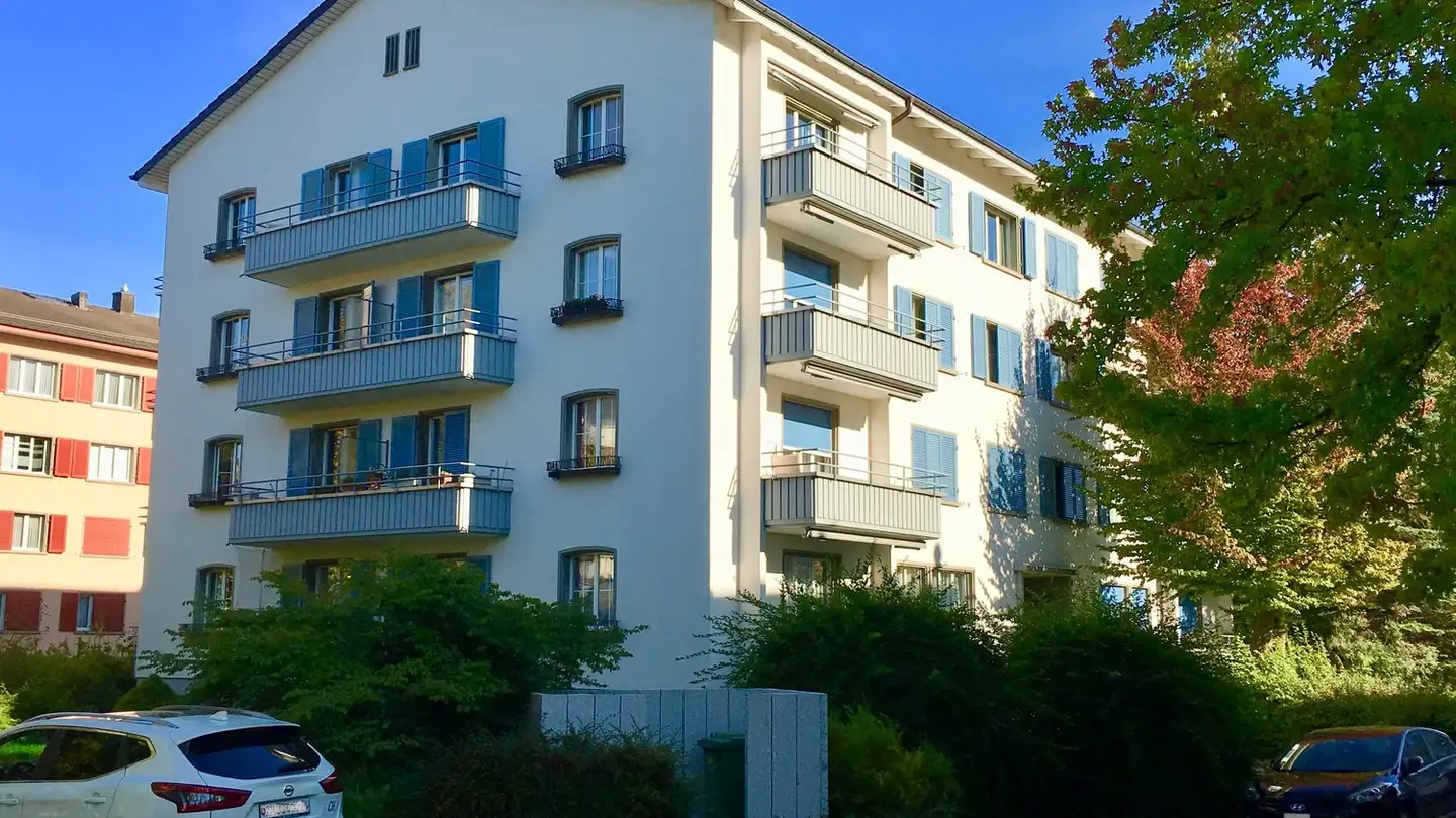 Appartement à louer - Isengrundstrasse 4, 8134 Adliswil