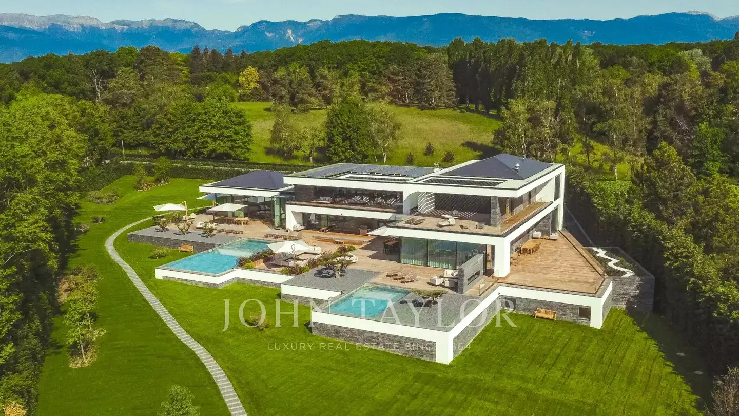 Single house for sale - 1295 Mies