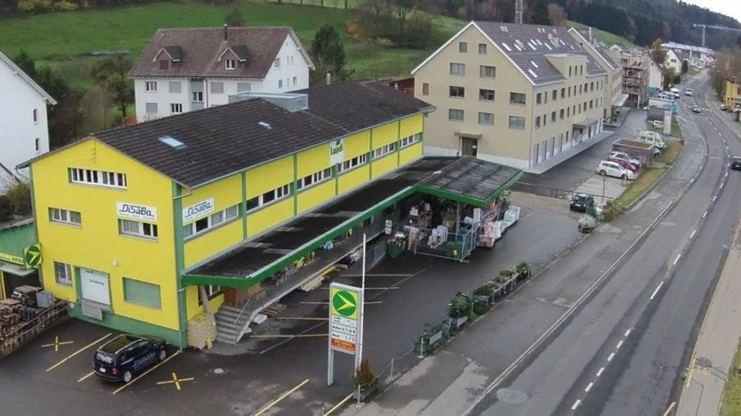 Commercial for rent - St. Gallerstrasse 64, 8352 Elsau
