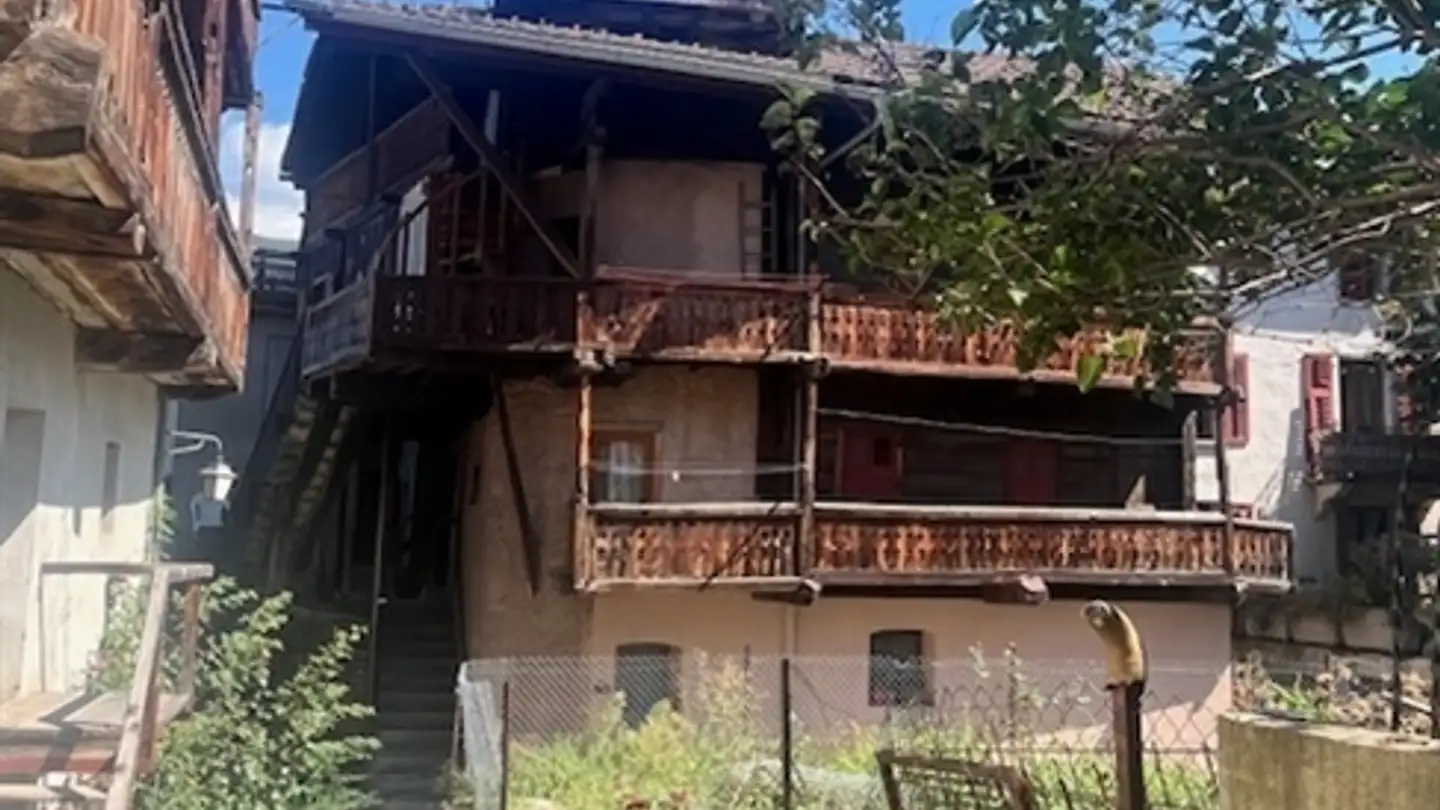 Apartment for sale - 1981 Vex - Photo 2