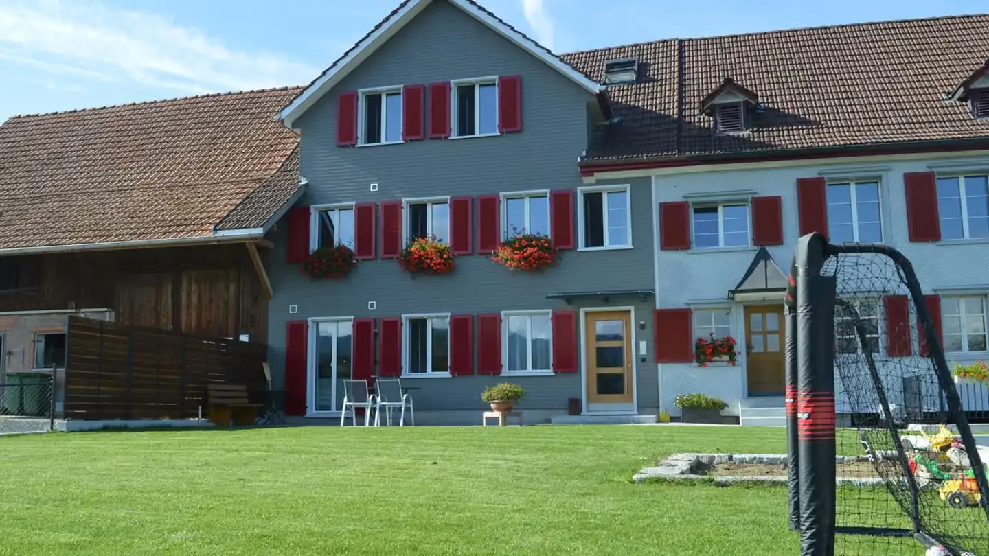 Casa bifamiliare in affitto - Unterbüel 551, 9402 Mörschwil