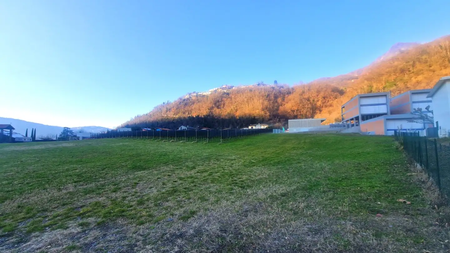 Terreno edificabile in vendita - 6818 Melano