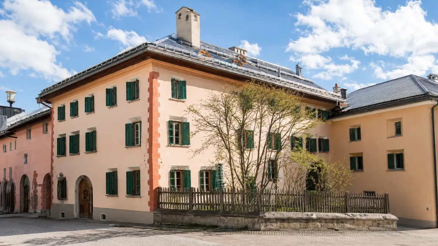 Appartamento in vendita - Stradun 108, 7524 Zuoz