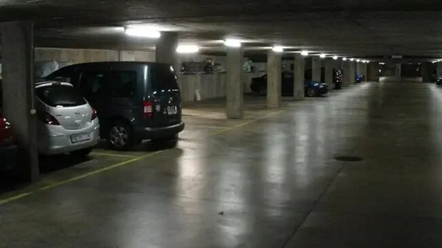 Underground parking space for rent - Seminarstrasse, 5430 Wettingen - Photo 3