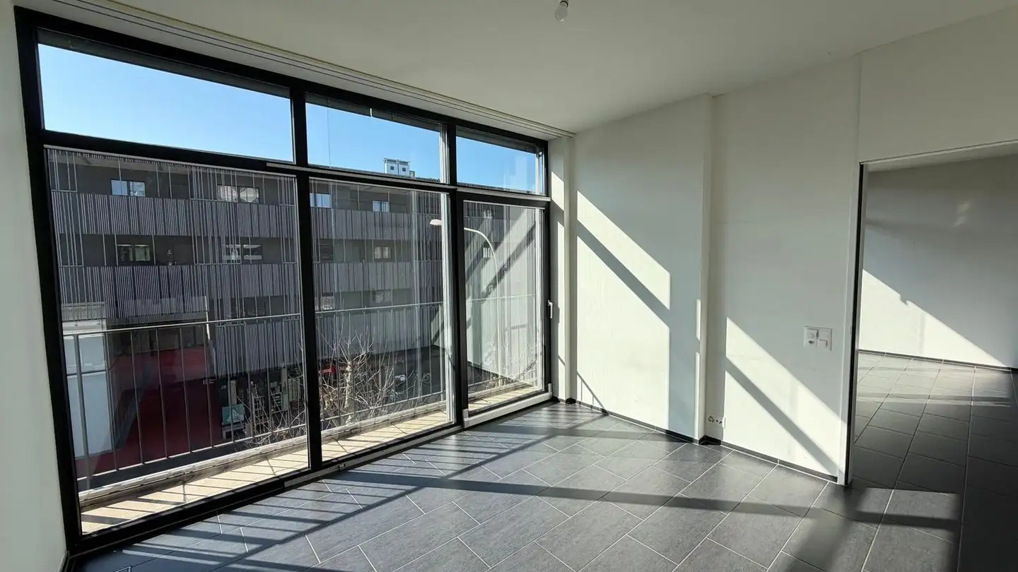 Wohnung mieten - Bahnhofstrasse 21b, 4106 Therwil - Foto 3