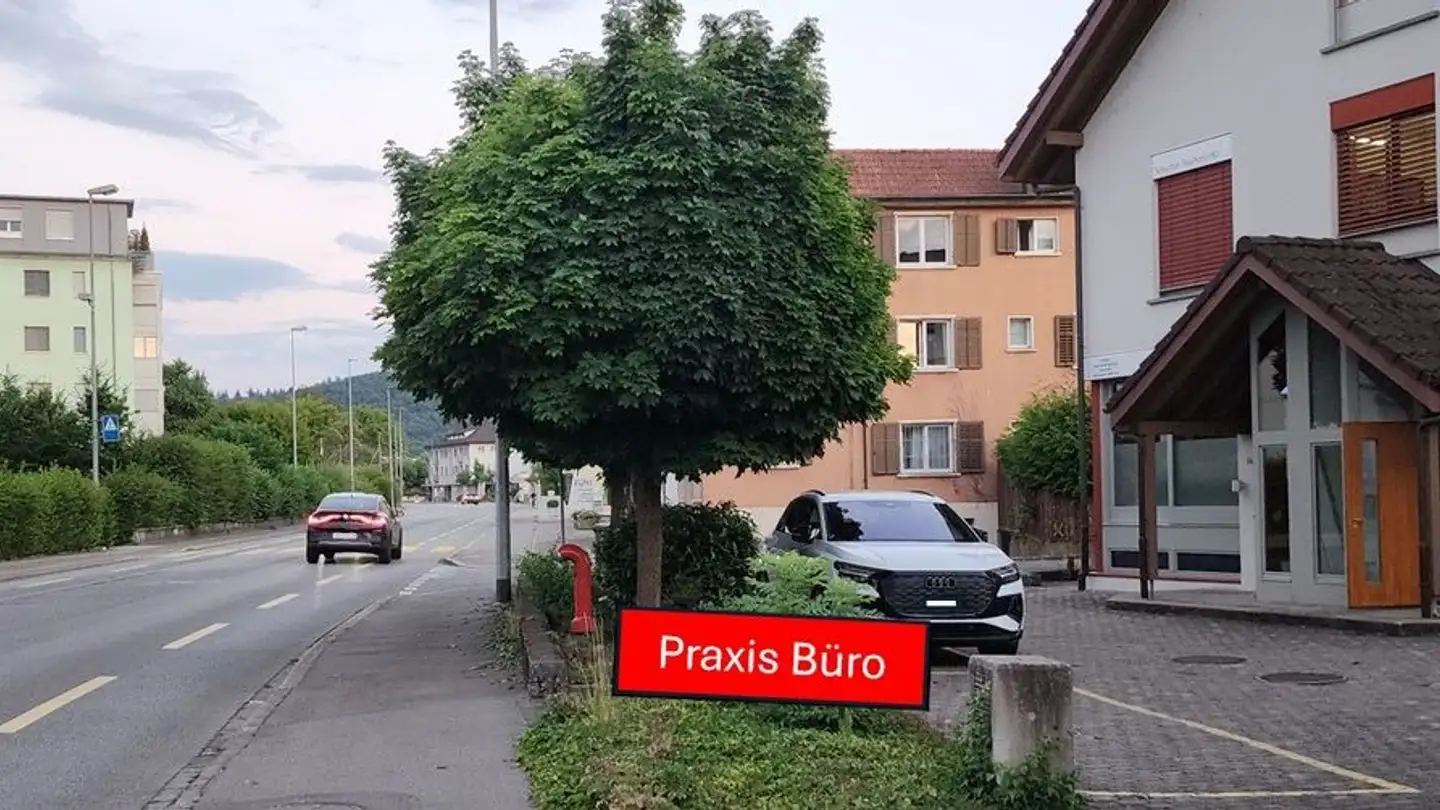 Commercial for rent - Tramstrasse 51a, 5034 Suhr - Photo 2