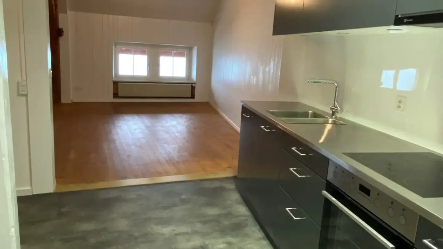 Appartamento in affitto - Dorfstrasse, 2512 Tüscherz-Alfermée - Foto 4