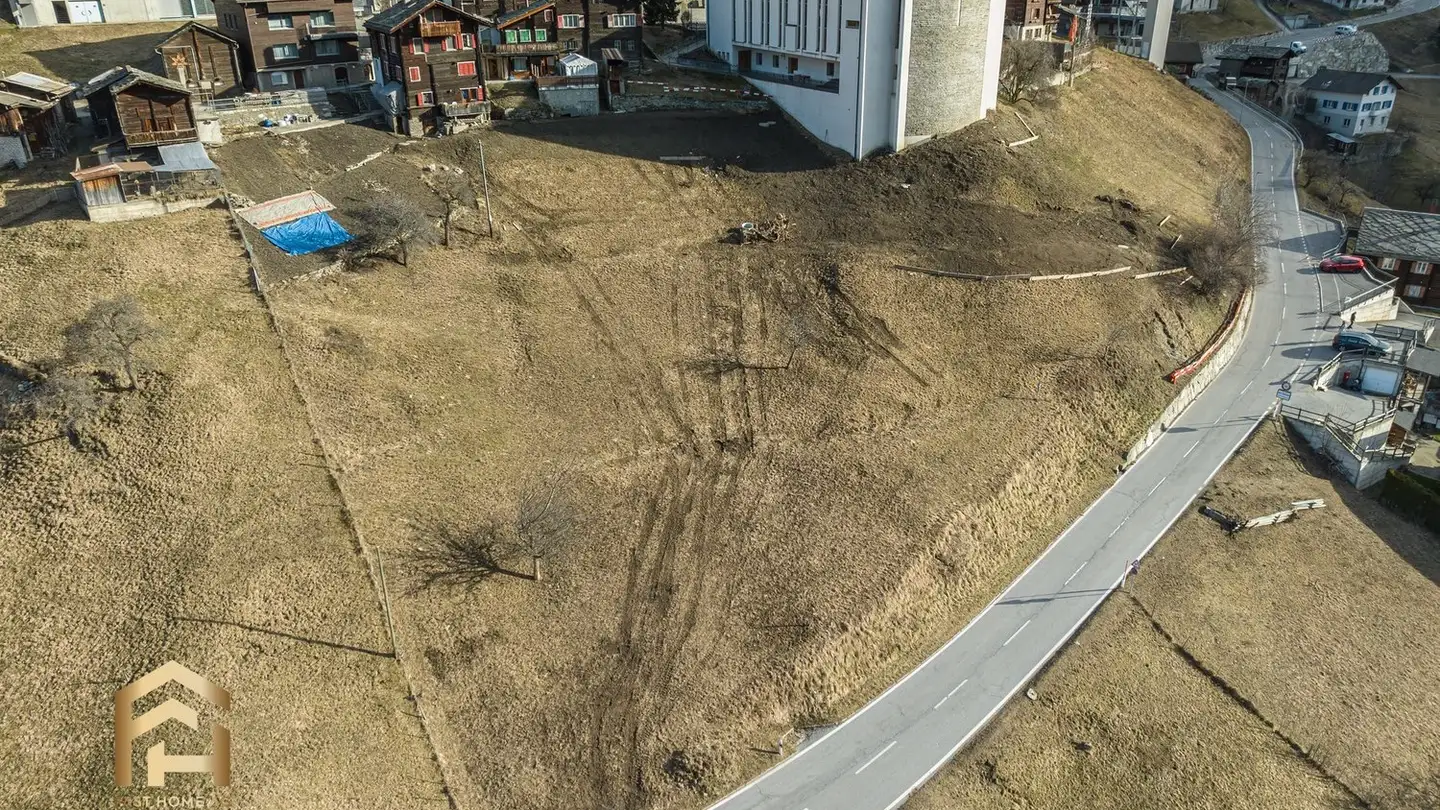 Constructible plot for sale - 3933 Staldenried