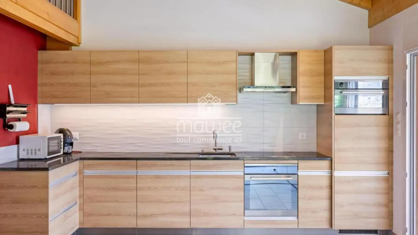 Apartment for sale - 1907 Saxon