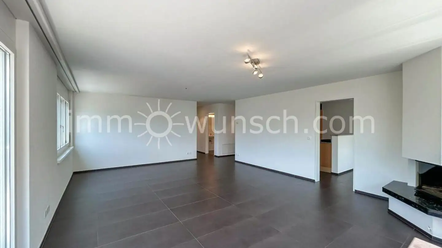 Terrassenwohnung kaufen - Hintermettlen 2, 6318 Walchwil - Foto 3