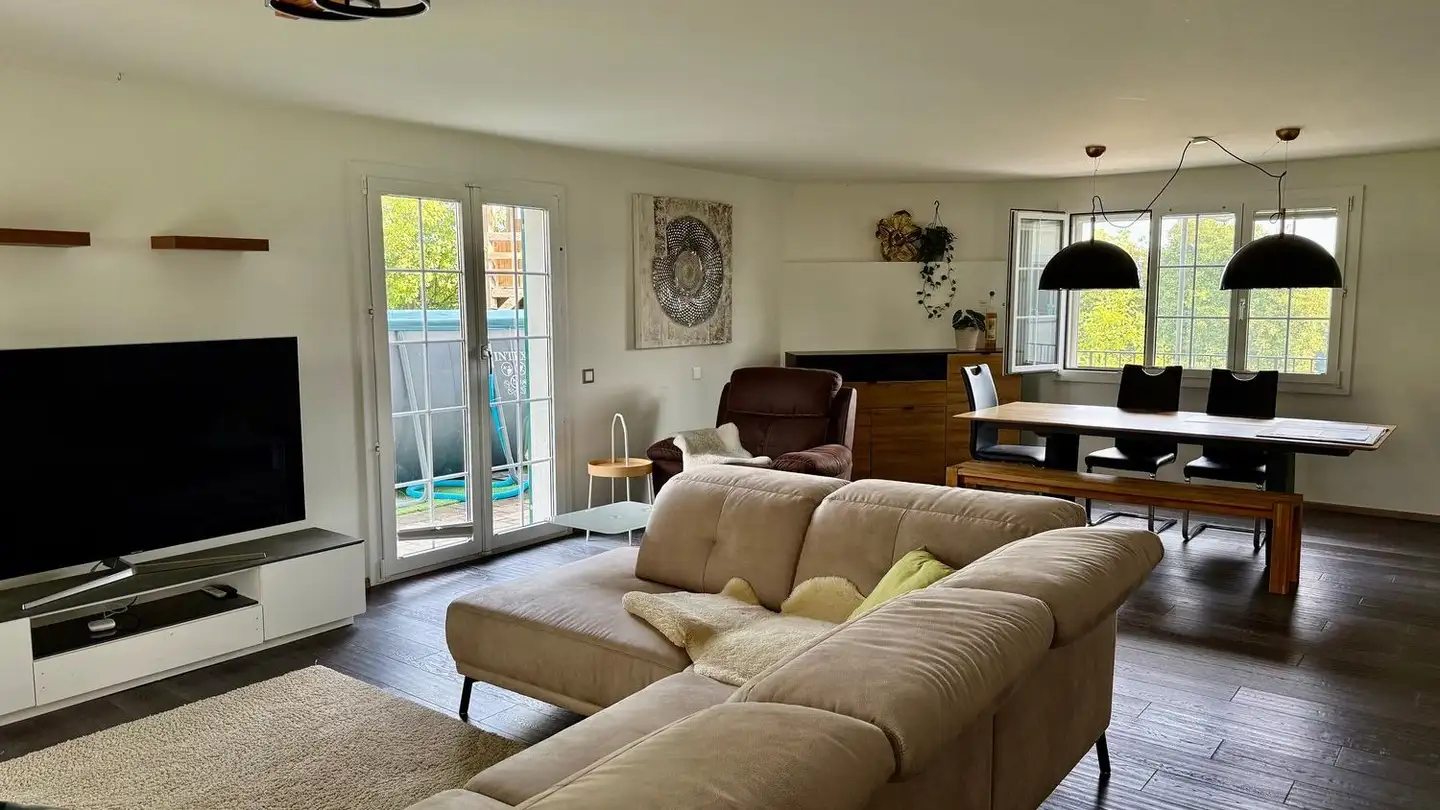 Casa bifamiliare in affitto - Brunnenwisstrasse 20, 8627 Grüningen - Photo 4