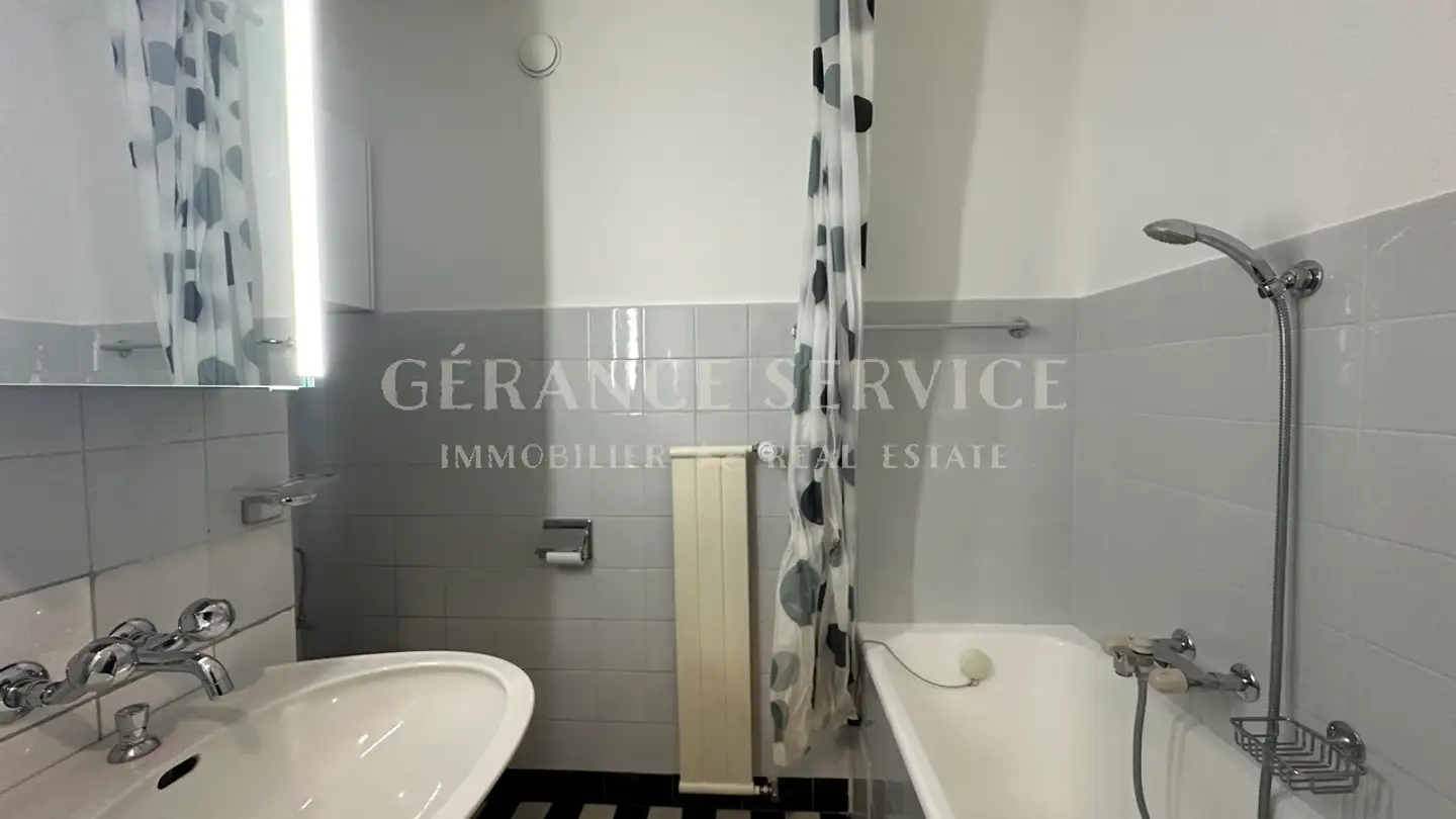 Wohnung mieten - Route De Villars, 1884 Huémoz - Foto 4