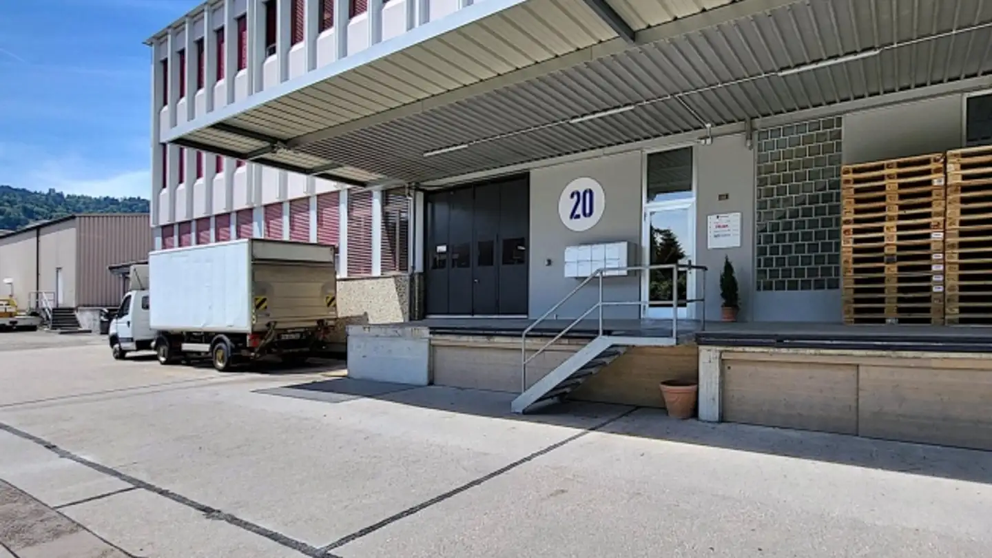 Commerciale in affitto - Gewerbestrasse 16, 8132 Egg b. Zürich - Photo 4