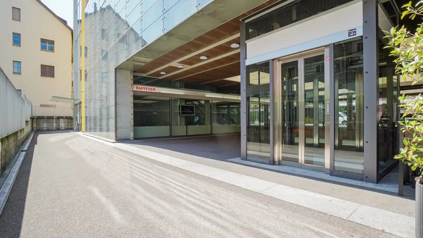 Immeuble mixte à louer - Wallisellenstrasse 7a, 8600 Dübendorf