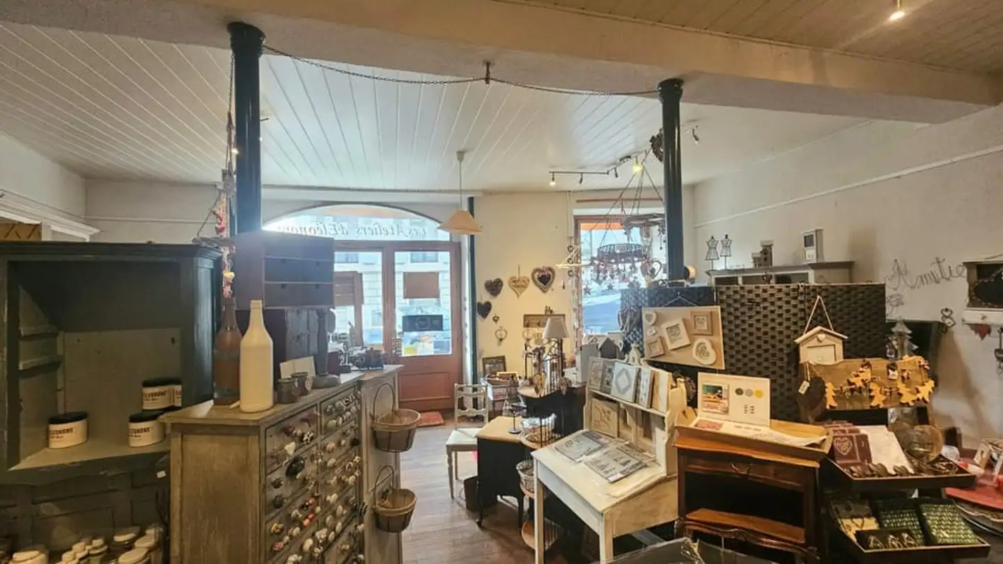 Commercial à louer - Rue Général Boinod 2, 1170 Aubonne - Photo 4