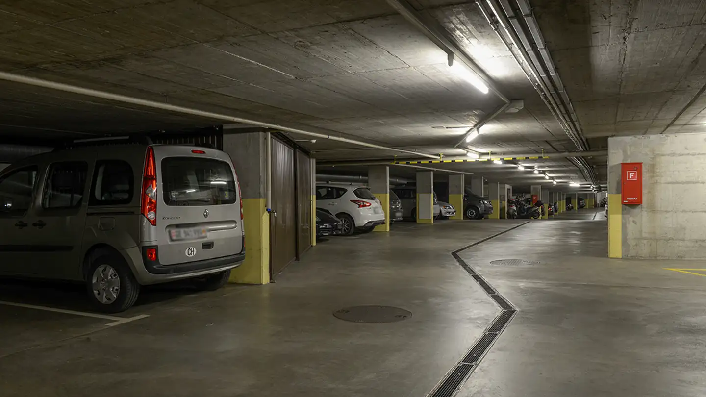 Underground parking space for rent - 1227 Carouge GE - Photo 4