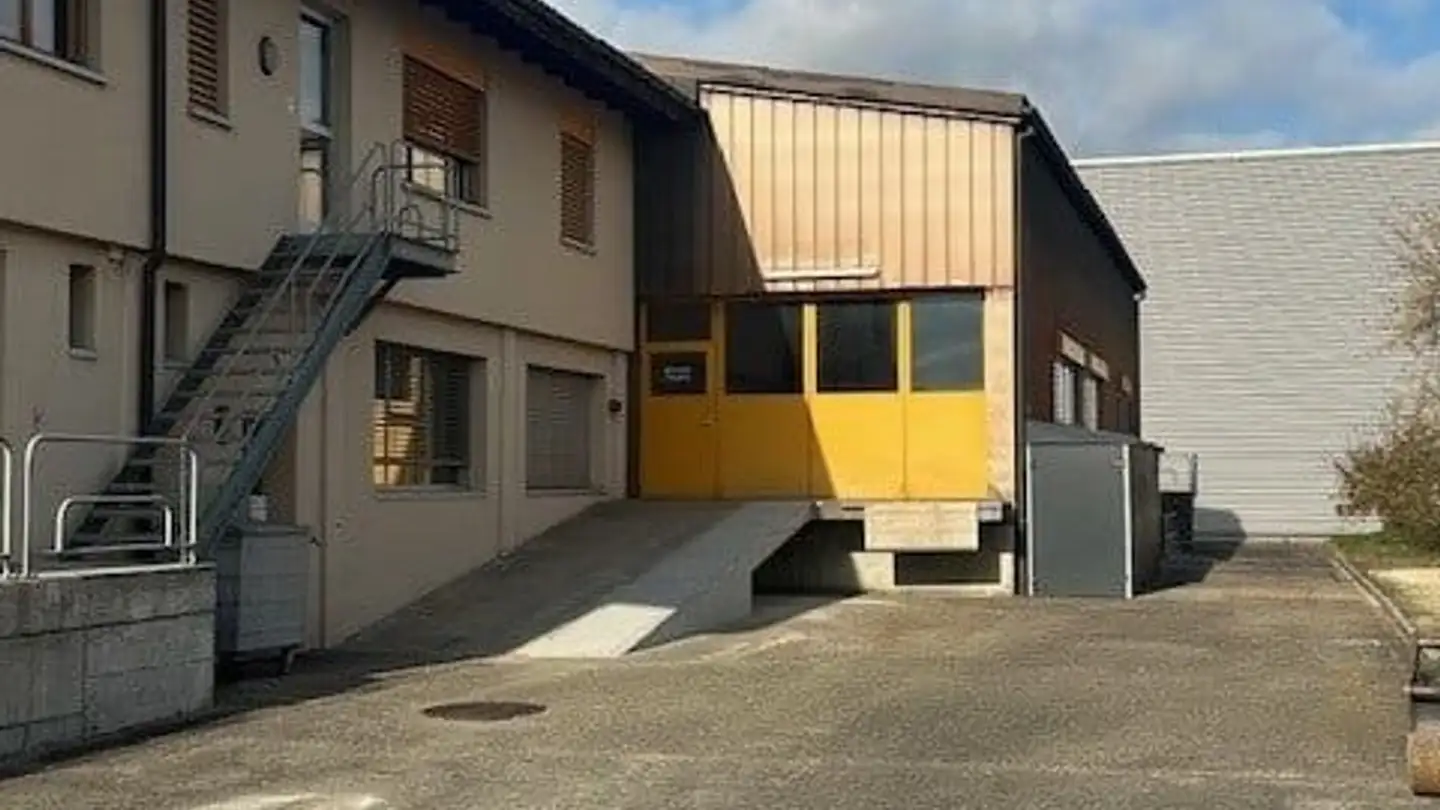 Proprietà industriale in affitto - Industriestrasse 17, 3362 Niederönz - Foto 2
