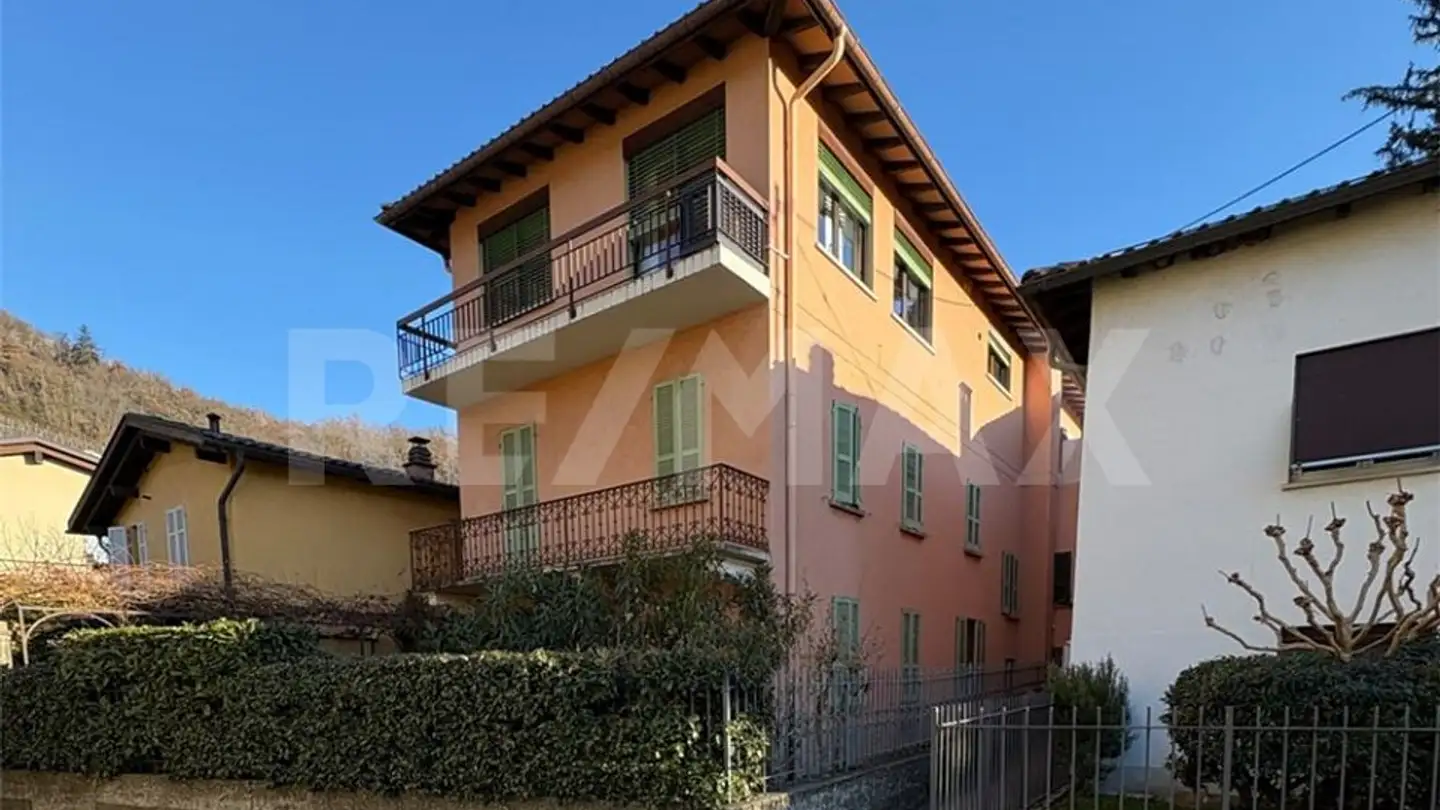 Immeuble résidentiel à vendre - 6814 Cadempino