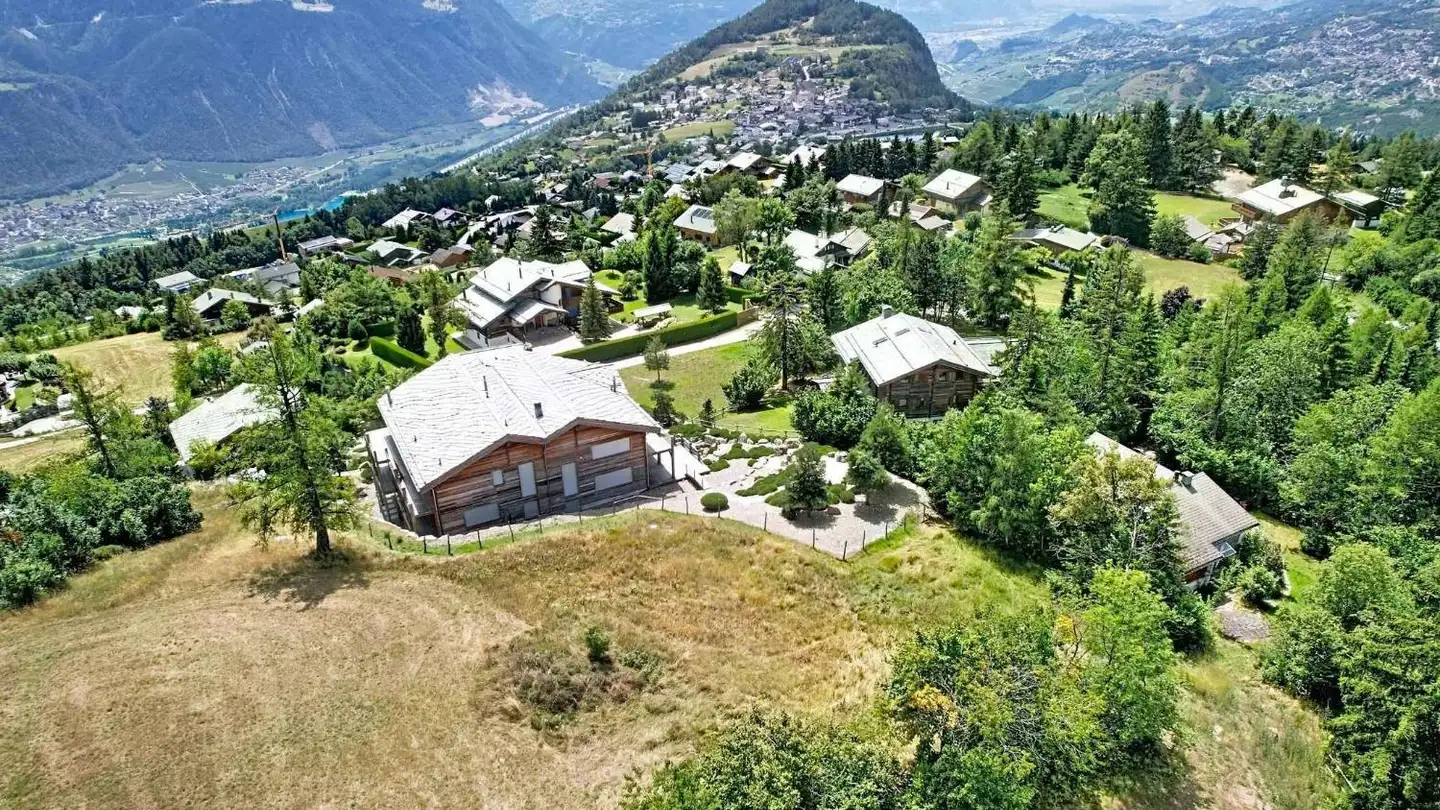 Constructible plot for sale - Route De Crans-Montana, 3963 Montana - Photo 2