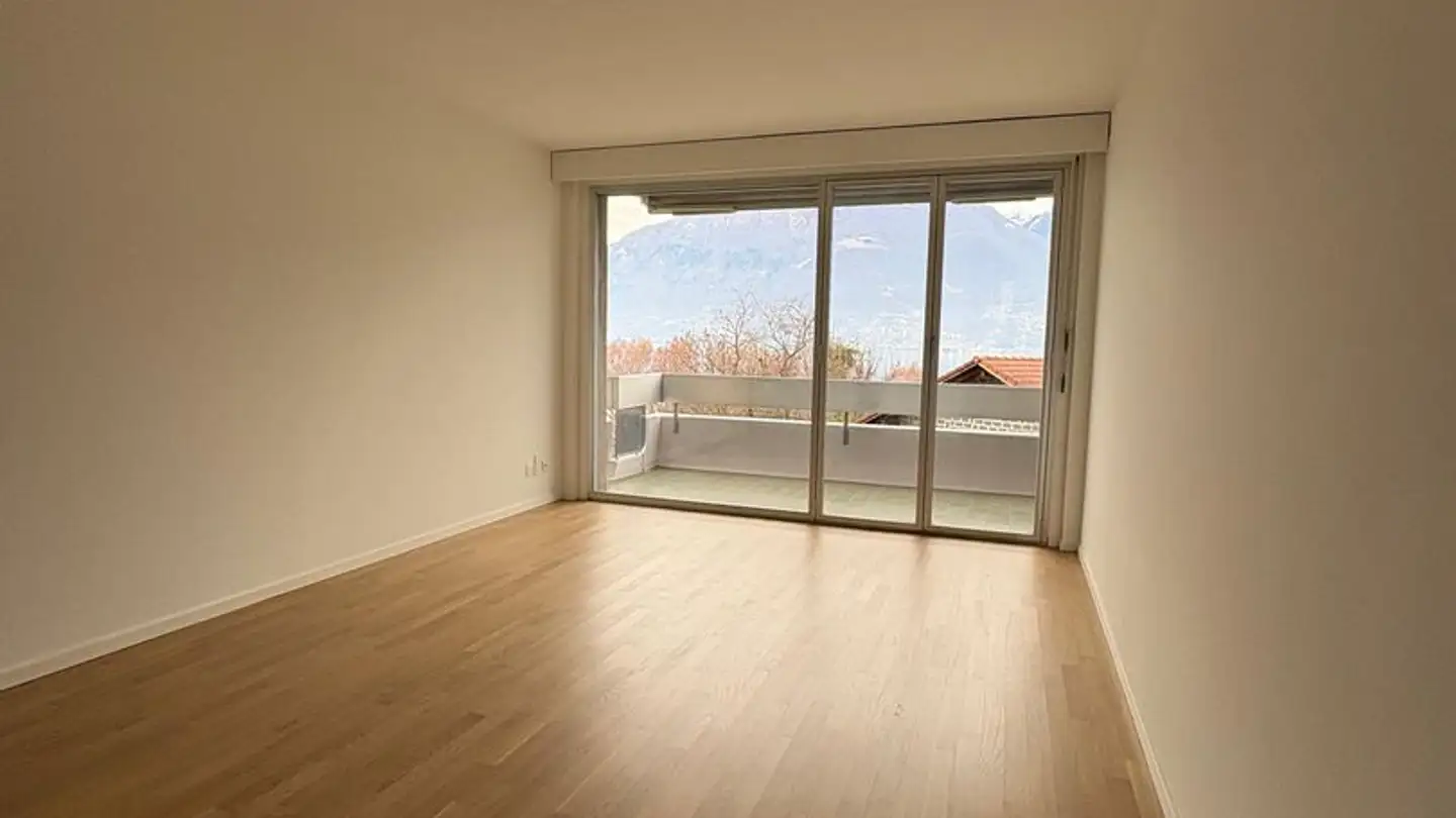 Appartement à louer - Via Rinaldo Simen 54, 6648 Minusio