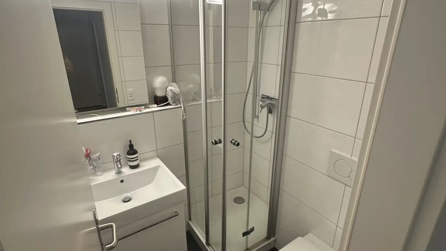 Single room for rent - Lindenstrasse, 8153 Rümlang - Photo 3