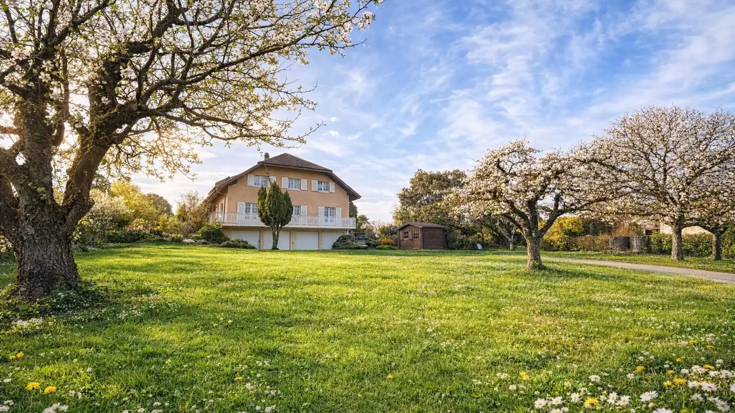 Duplex for sale - 1123 Aclens