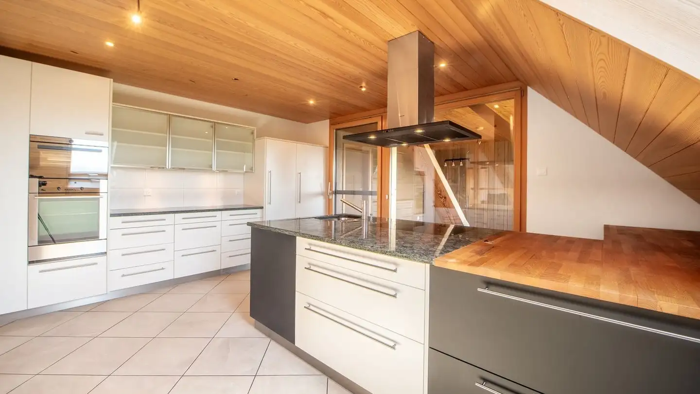 Dachgeschosswohnung mieten - Dorf 4, 3305 Iffwil - Foto 3