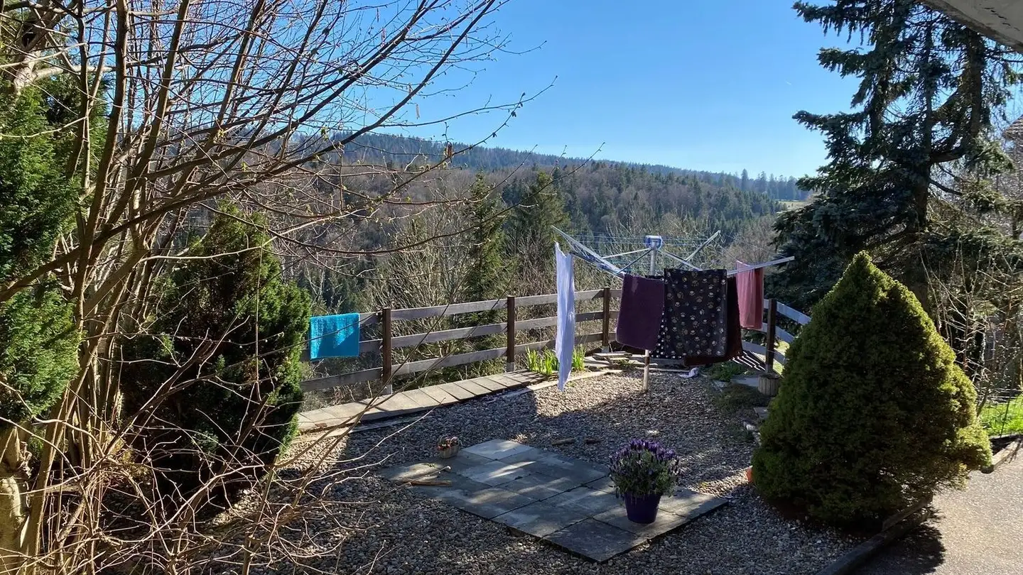 Stepped apartment for rent - Dos Les Oeuches 6, 2714 Les Genevez JU - Photo 2