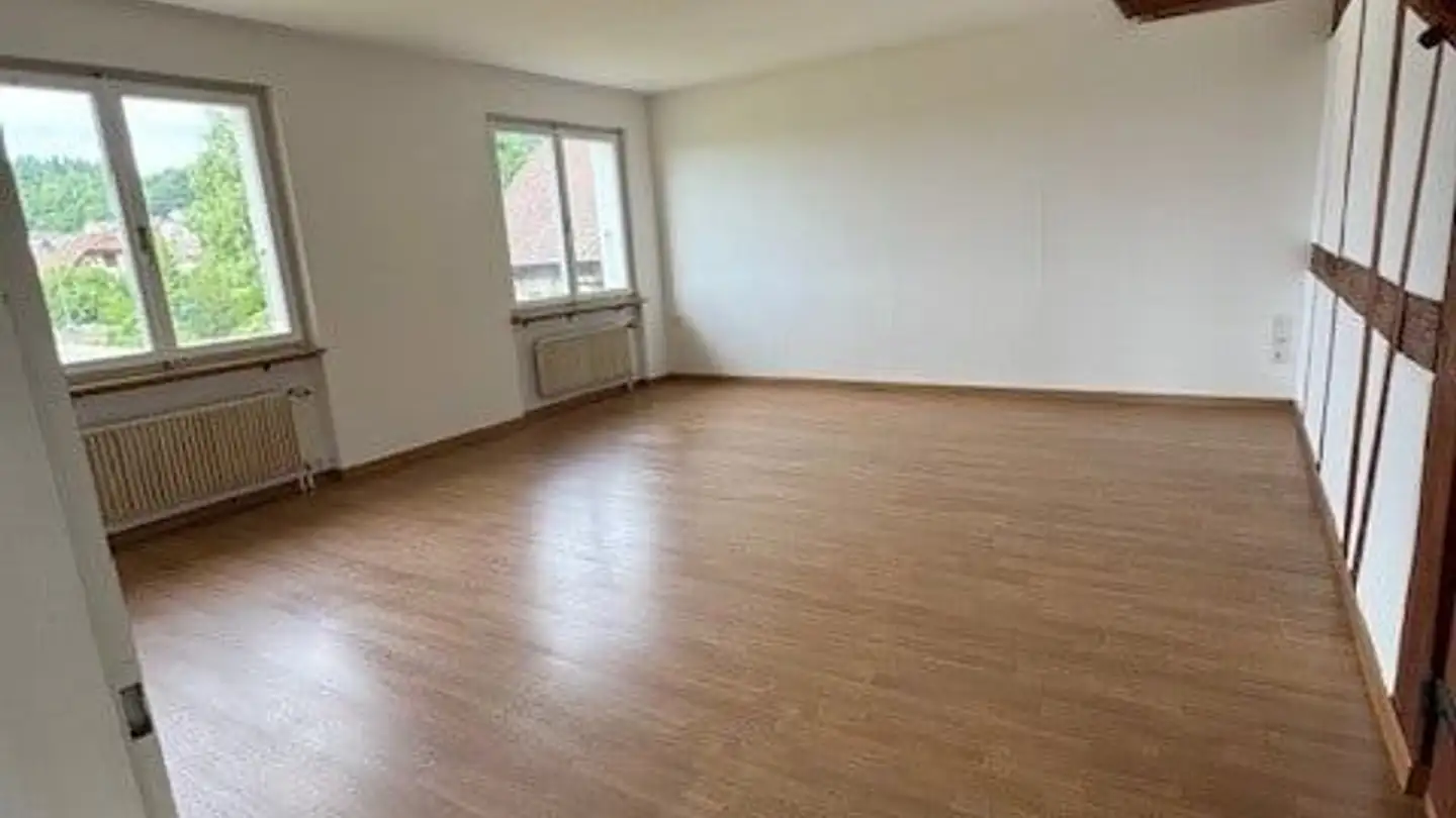 Dachgeschosswohnung mieten - Hauptstrasse 54, 2553 Safnern - Foto 3