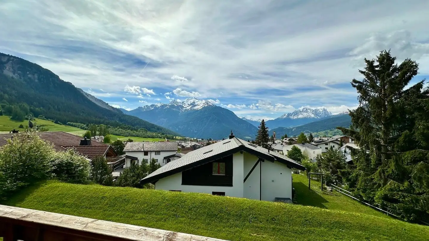 Wohnung kaufen - Tgampi Saura 30, 7083 Lantsch/Lenz