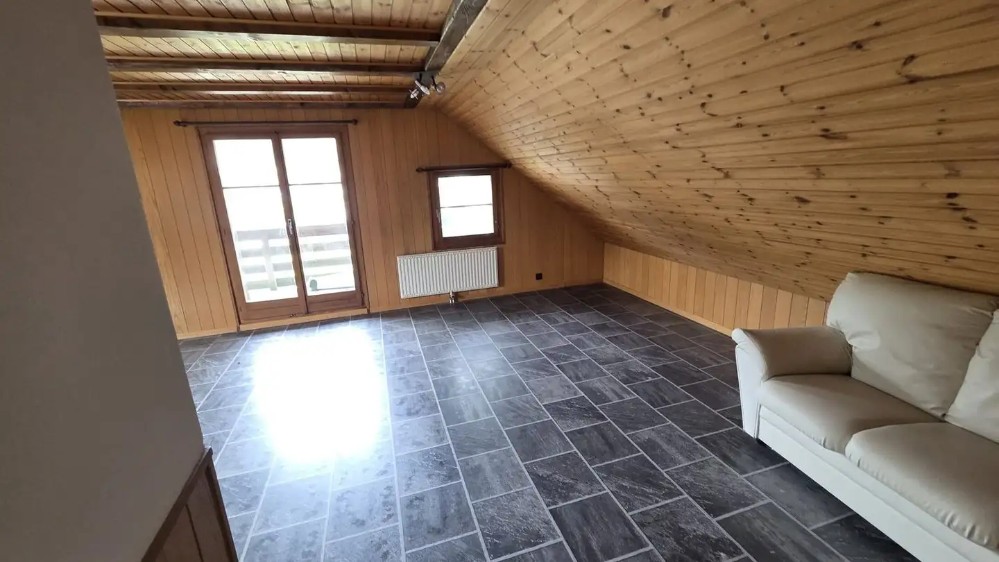 Dachgeschosswohnung mieten - Rheinstrasse 9a, 9430 St. Margrethen SG