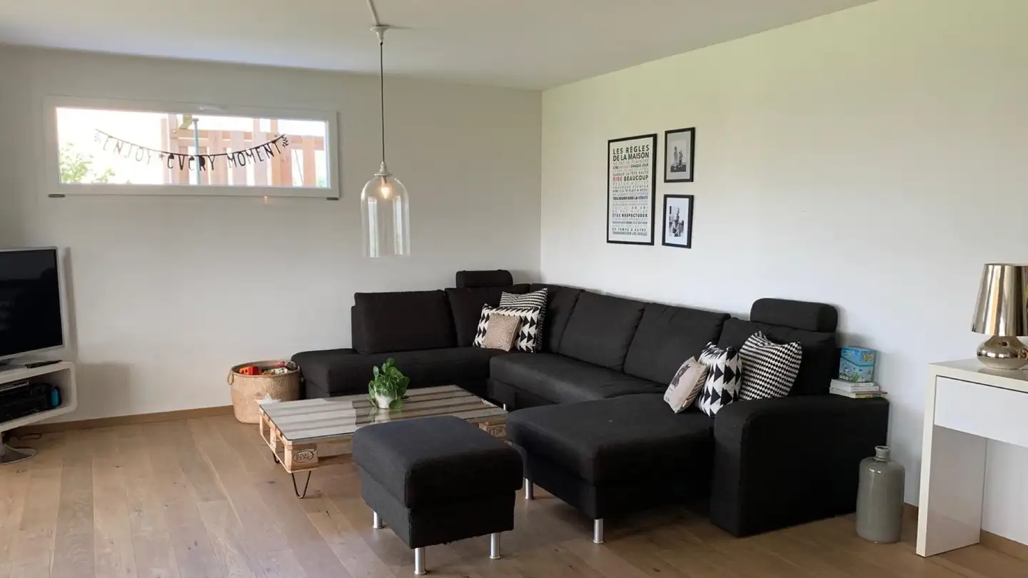 Wohnung mieten - Chemin De La Prâli 2, 1684 Mézières FR