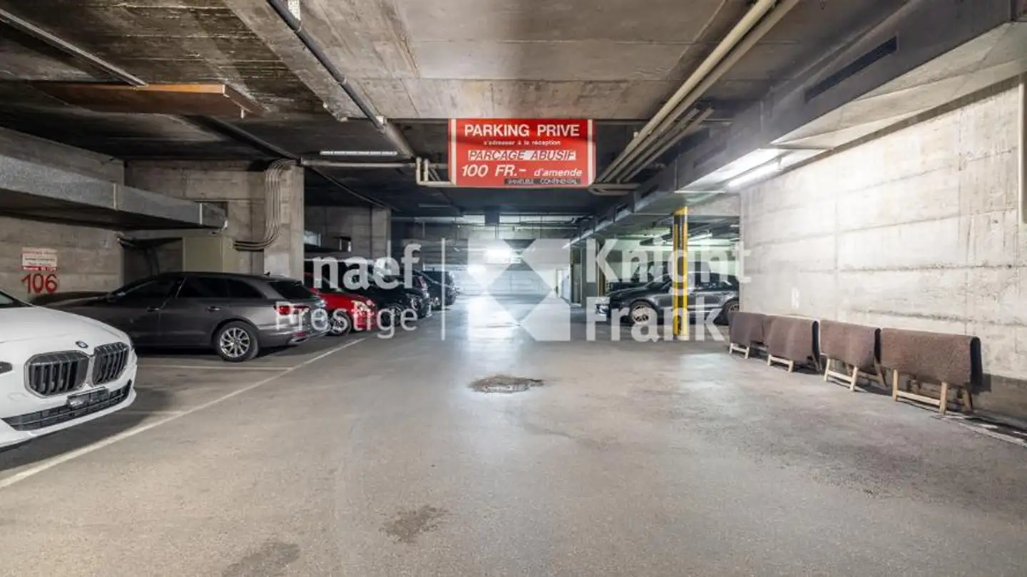 Single garage for sale - Route De Crans-Montana, 3963 Montana