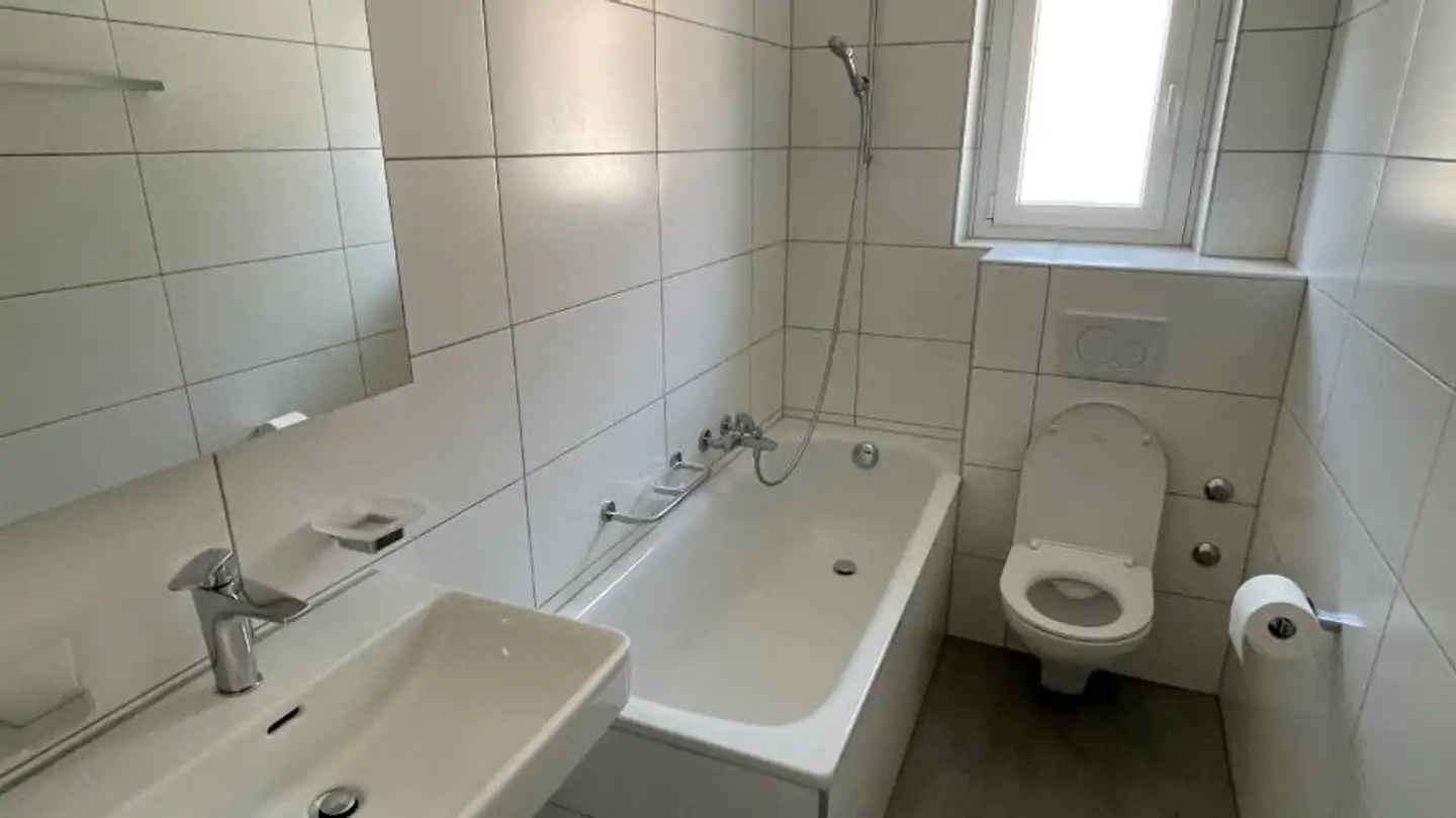 Wohnung mieten - Rue de la Gare 18, 2610 St-Imier - Foto 3