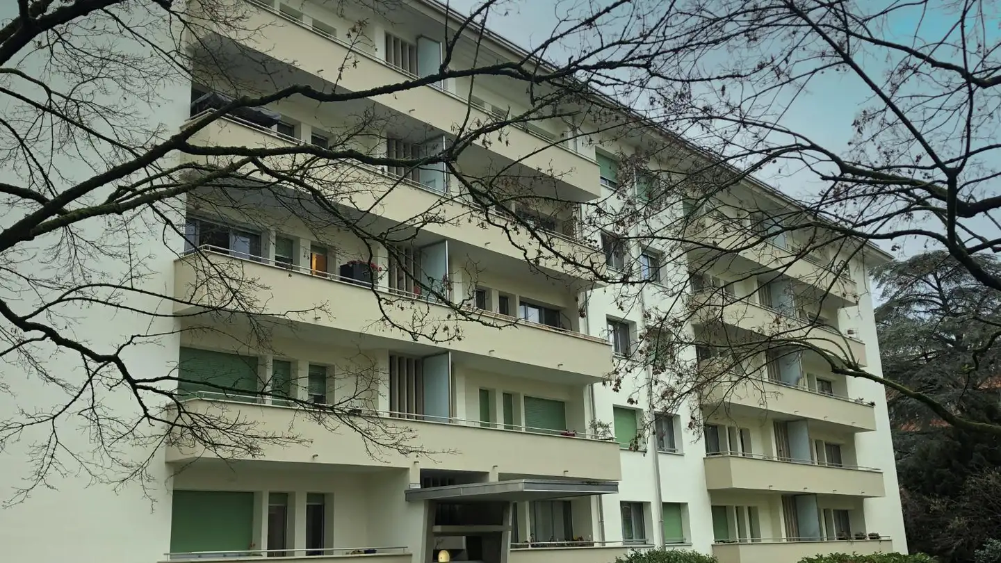 Single garage for rent - Parc Dinu- Lipatti 1, 1225 Chêne-Bourg