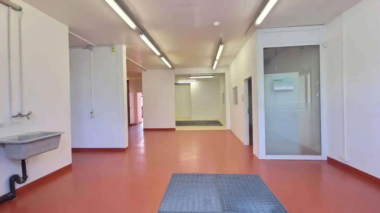 Commercial for rent - Route De La Conversion 271, 1093 La Conversion